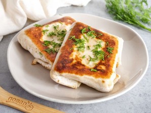 Тортилья с ветчиной и сыром Тортилья с ветчиной и сыром