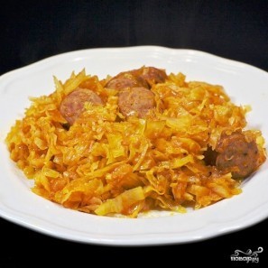 Тушеная капуста с сосисками Тушеная капуста с сосисками