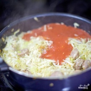 Тушеная капуста с сосисками Тушеная капуста с сосисками