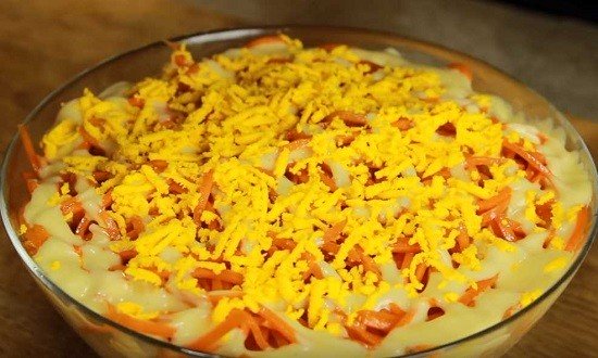 Вкусный салат Загадка для гостей, просто объедение — попробуйте и удивите своих гостей Вкусный салат Загадка для гостей, просто объедение — попробуйте и удивите своих гостей