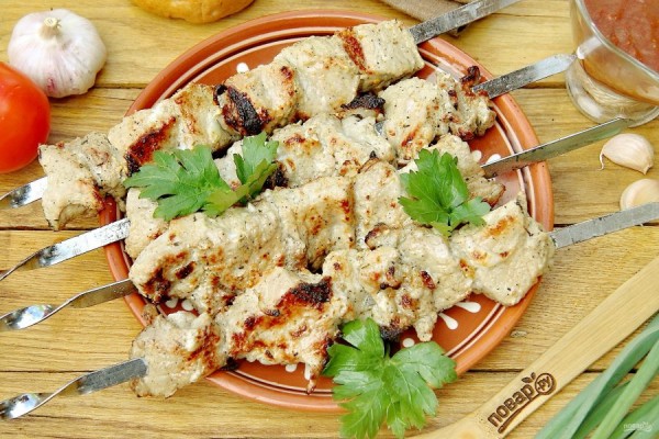 10 рецептов шашлыка из мяса. Жарим на мангале или в духовке!        