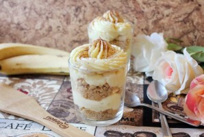 Банановый пудинг с печеньем