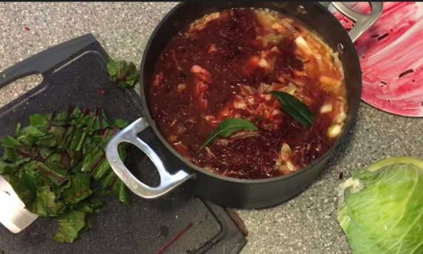 Бесподобно вкусный борщ с мясом — рецепт приготовления в домашних условиях Бесподобно вкусный борщ с мясом — рецепт приготовления в домашних условиях