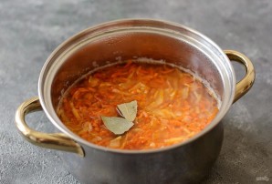 Чечевичный суп с квашеной капустой