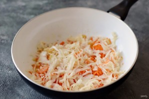 Чечевичный суп с квашеной капустой