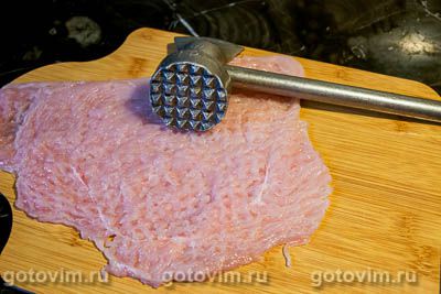 Cтейки из индейки в духовке с овощами