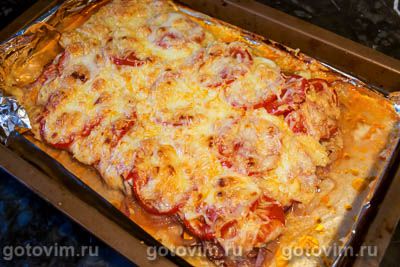 Cтейки из индейки в духовке с овощами