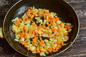 Гречневый суп с сосисками