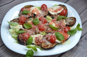 Итальянский салат "Пармиджано"