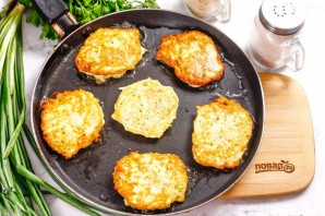 Кето-оладьи из кабачков