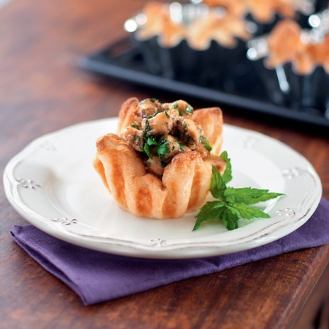 Корзиночки с курицей и пряными травами Корзиночки с курицей и пряными травами
