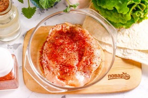 Курица гриль в лаваше