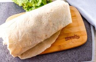 Курица гриль в лаваше