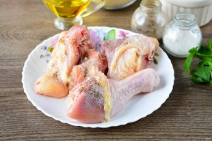 Курица с рисом в томатном соусе Курица с рисом в томатном соусе