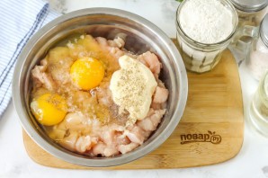 Куриные котлеты "Растрепки"