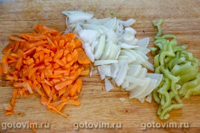 Куриные желудки с луком и булгуром