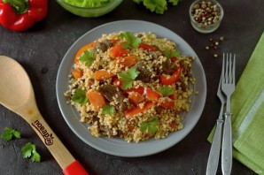 Кускус с овощами и мясом