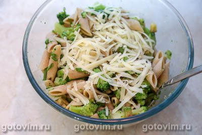 Макароны с брокколи и сыром