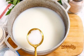 Манная каша для ребенка