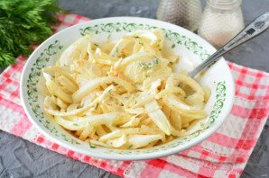 Маринованный лук в майонезе