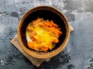 Морковная запеканка с курагой