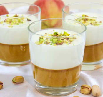 Нежнейшая Панна-котта с персиками (Вкуснейший итальянский десерт) Нежнейшая Панна-котта с персиками (Вкуснейший итальянский десерт)