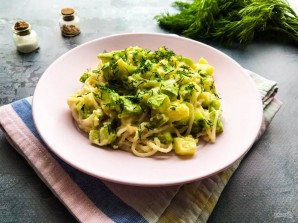 Паста с кабачками в сливочном соусе