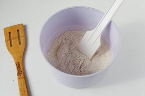 Постный пирог с брусникой