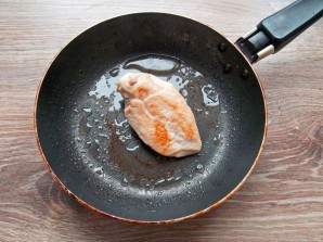 Салат с киноа и курицей