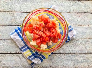 Салат с курицей и цветной капустой Салат с курицей и цветной капустой