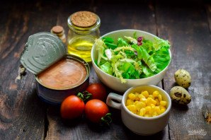 Салат "Средиземноморский" с тунцом Салат "Средиземноморский" с тунцом