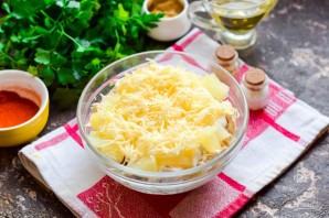 Салат "Викинг" с курицей и ананасами