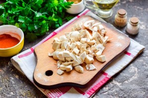 Салат "Викинг" с курицей и ананасами