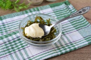 "Селедка под шубой" с морской капустой