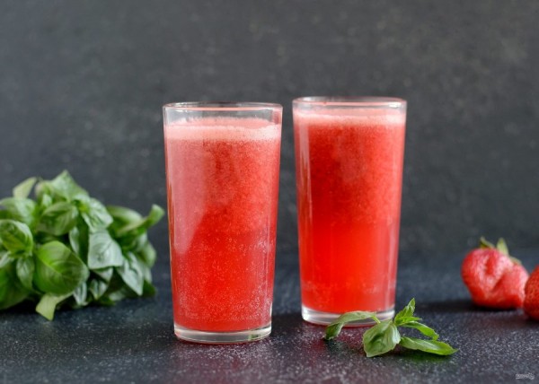 Сезон клубники открыт! Топ-10 вкусных идей Сезон клубники открыт! Топ-10 вкусных идей