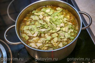 Щи из свежей капусты с нутом