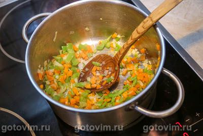 Щи из свежей капусты с нутом