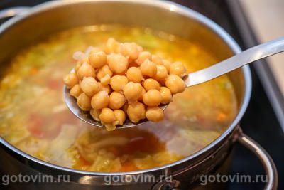 Щи из свежей капусты с нутом