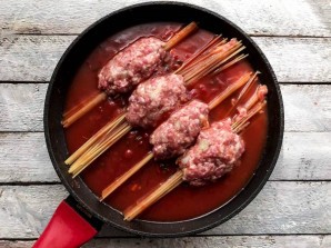 Спагетти с фаршем "Дедушкины усы"