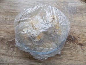 Свиные ножки с капустой