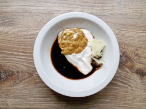 Свиные ножки с капустой