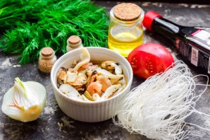 Тайский салат с морепродуктами