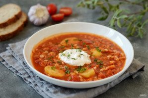 Томатный вегетарианский суп