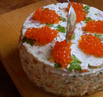 творожный торт чизкейк без выпечки с семгой