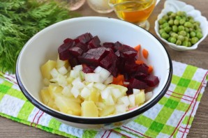 Винегрет с фасолью и горошком