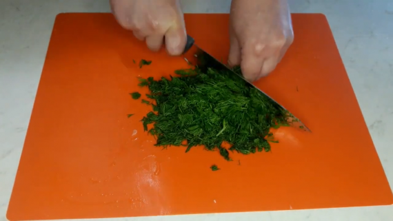 Витаминный салат из свежей капусты Витаминный салат из свежей капусты