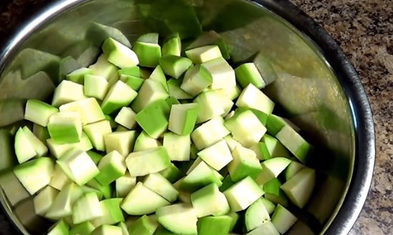 Рецепты закуски из кабачков на зиму, простые и вкусные, пальчики оближешь Рецепты закуски из кабачков на зиму, простые и вкусные, пальчики оближешь