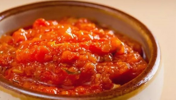  Острая аджика с яблоками на зиму — рецепты приготовления из помидор и перца с варкой