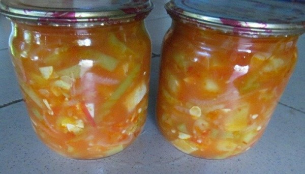 Рецепты закуски из кабачков на зиму, простые и вкусные, пальчики оближешь Рецепты закуски из кабачков на зиму, простые и вкусные, пальчики оближешь