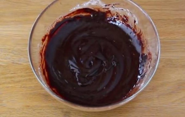 Эклеры, рецепт в домашних условиях с заварным кремом с пошаговыми фотографиями Эклеры, рецепт в домашних условиях с заварным кремом с пошаговыми фотографиями